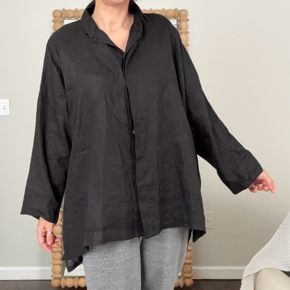 PLANET by Lauren G Linen Button Down Top